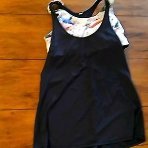 Lululemon top size 8